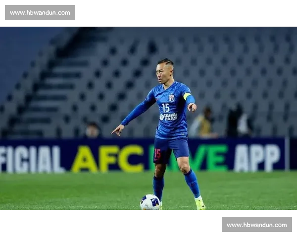 36 岁吴曦三连破 + 8 球创纪录：申花老将的逆袭传奇